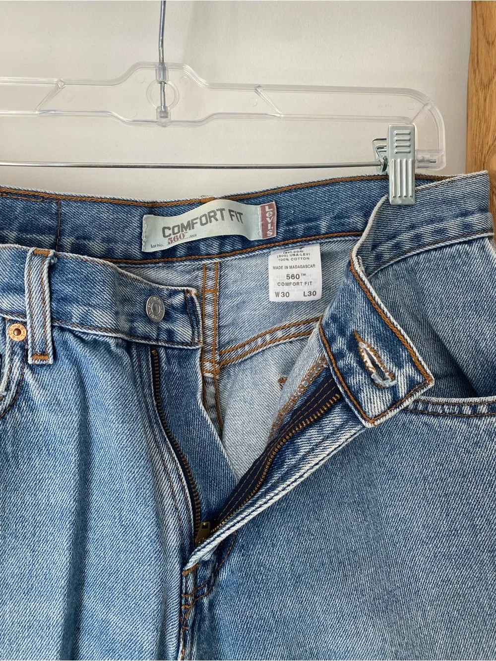 Levis Jeans Mens 30x30 Blue Comfort Fit 560 Relaxed Tapered Denim Baggy Skater